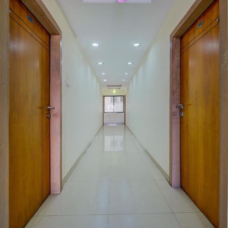 Oyo 18431 Hotel Celestee Grand Hyderabad Exterior photo